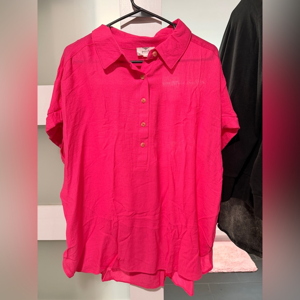 Perch 1x Pink Women's Top
